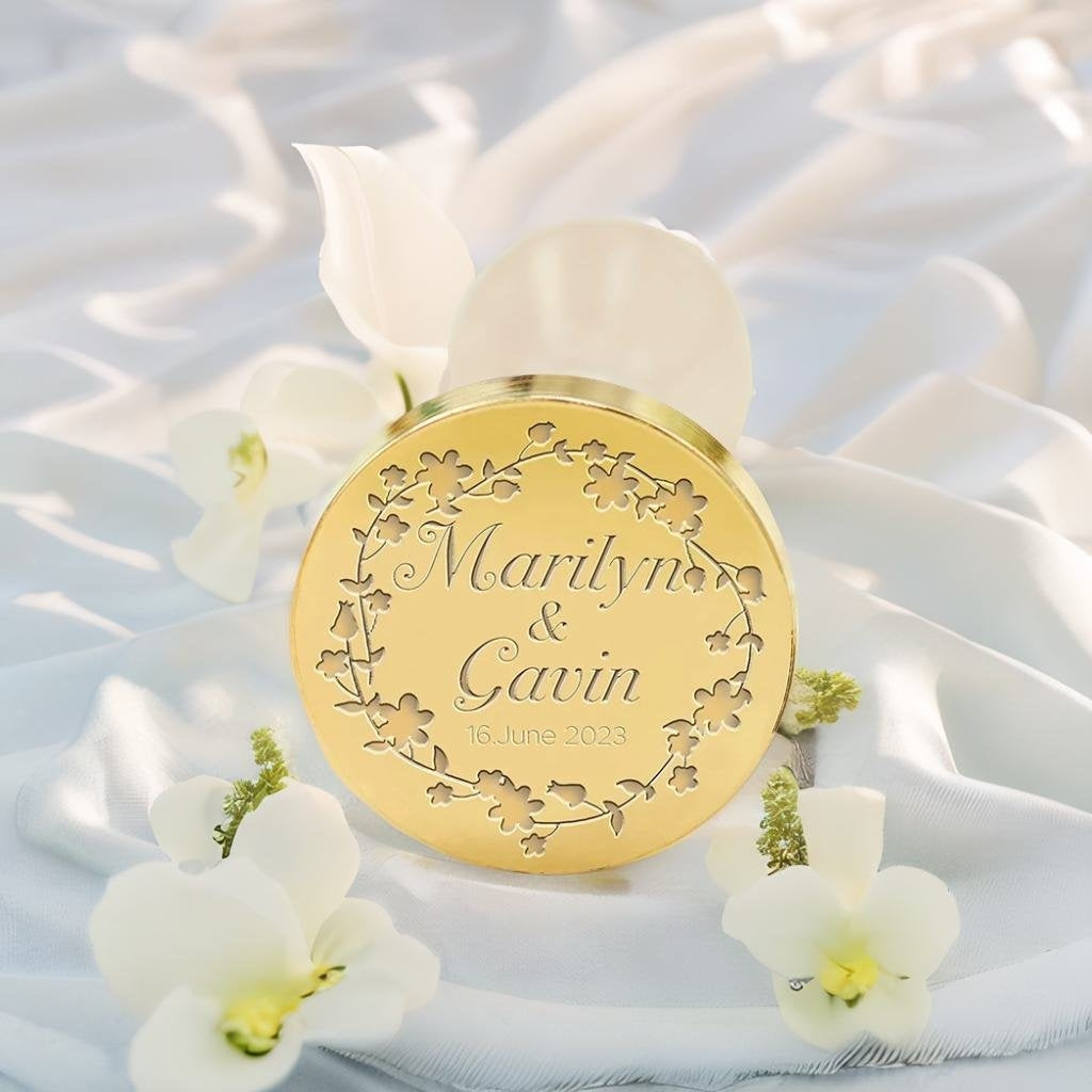 Floret Wreath Wedding Custom Wax Seal Stamp with Couple's Names