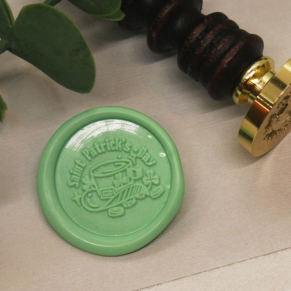 A Saint Patrick's Day wax stamp from AMZ Deco.