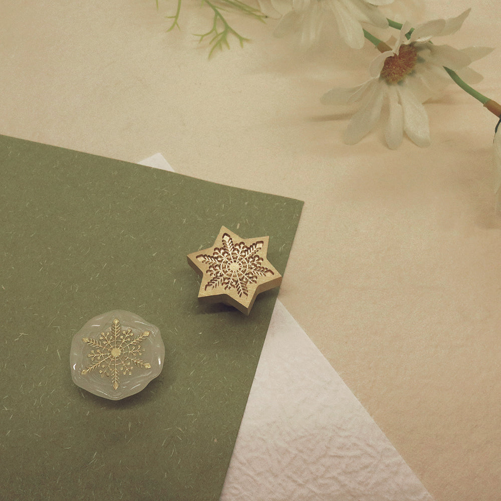 Snowflake Design Gold Self-Adhesive Wax Seals (Set of 5) – Untwine Me™