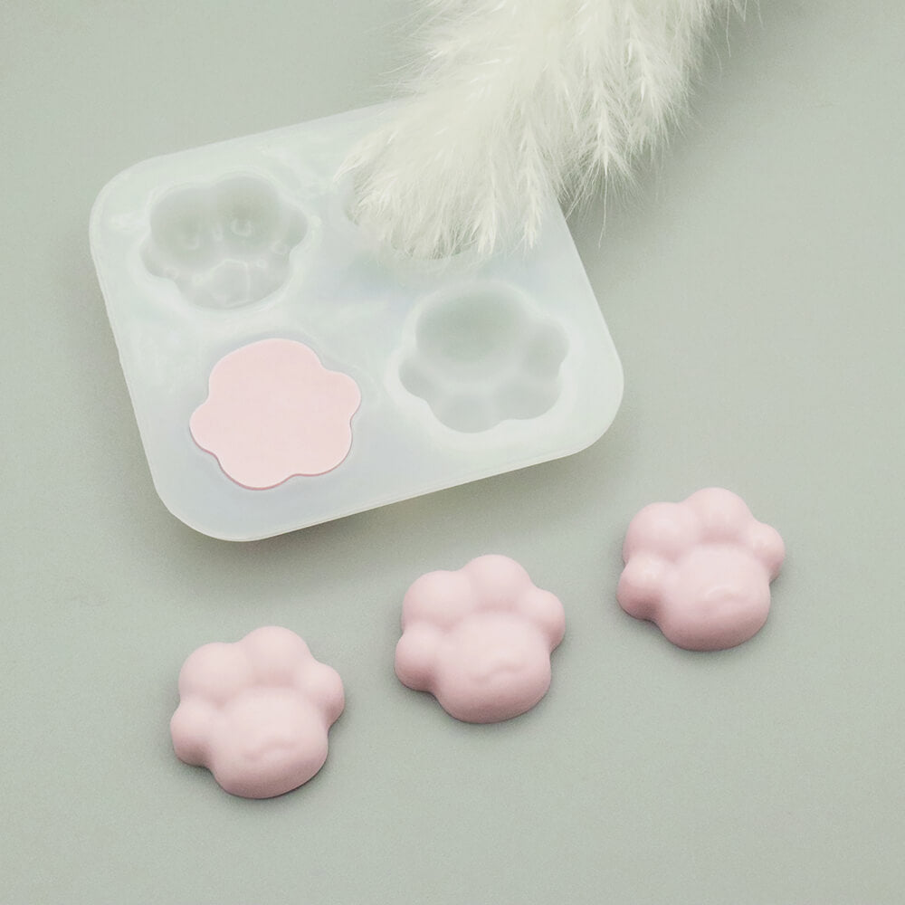 Cute Cat's Paw Silicone Wax Mold from AMZ Deco