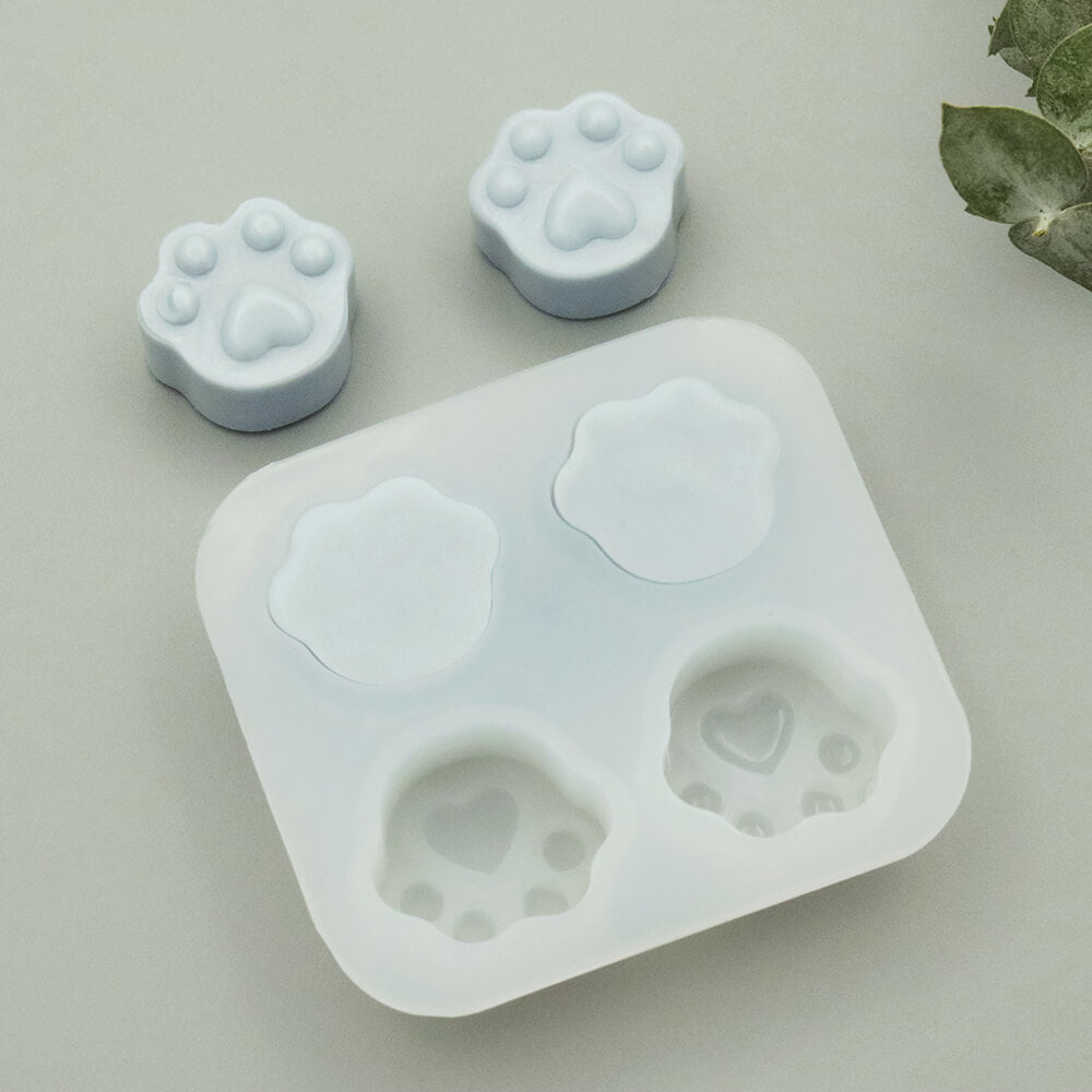 Adorable Cat's Paw Silicone Wax Mold from AMZ Deco
